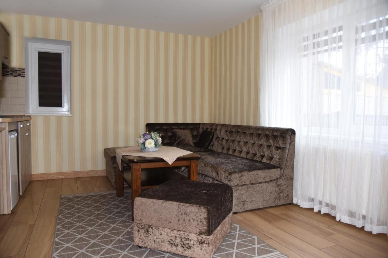 Senoji Palanga Bed and Breakfast Buitenkant foto